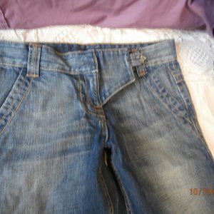 Womans Jeans